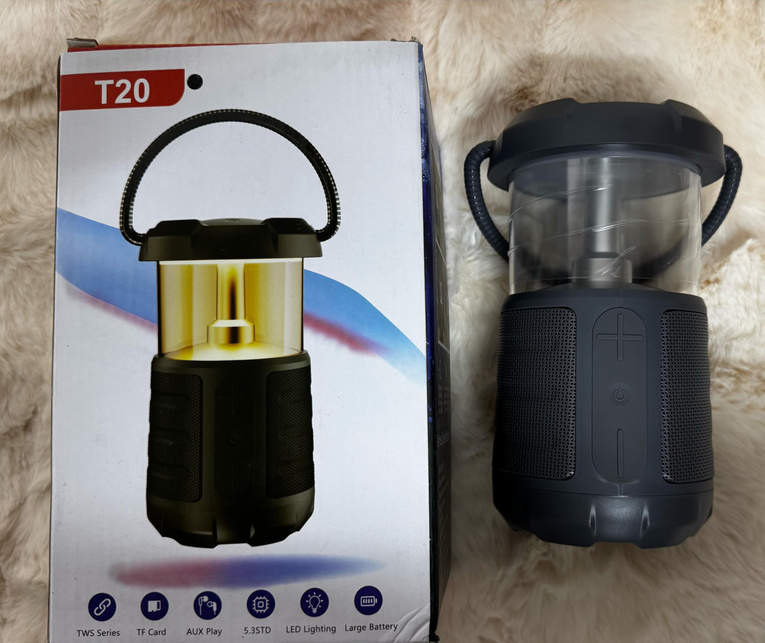 Bocina y lámpara de campamento T20